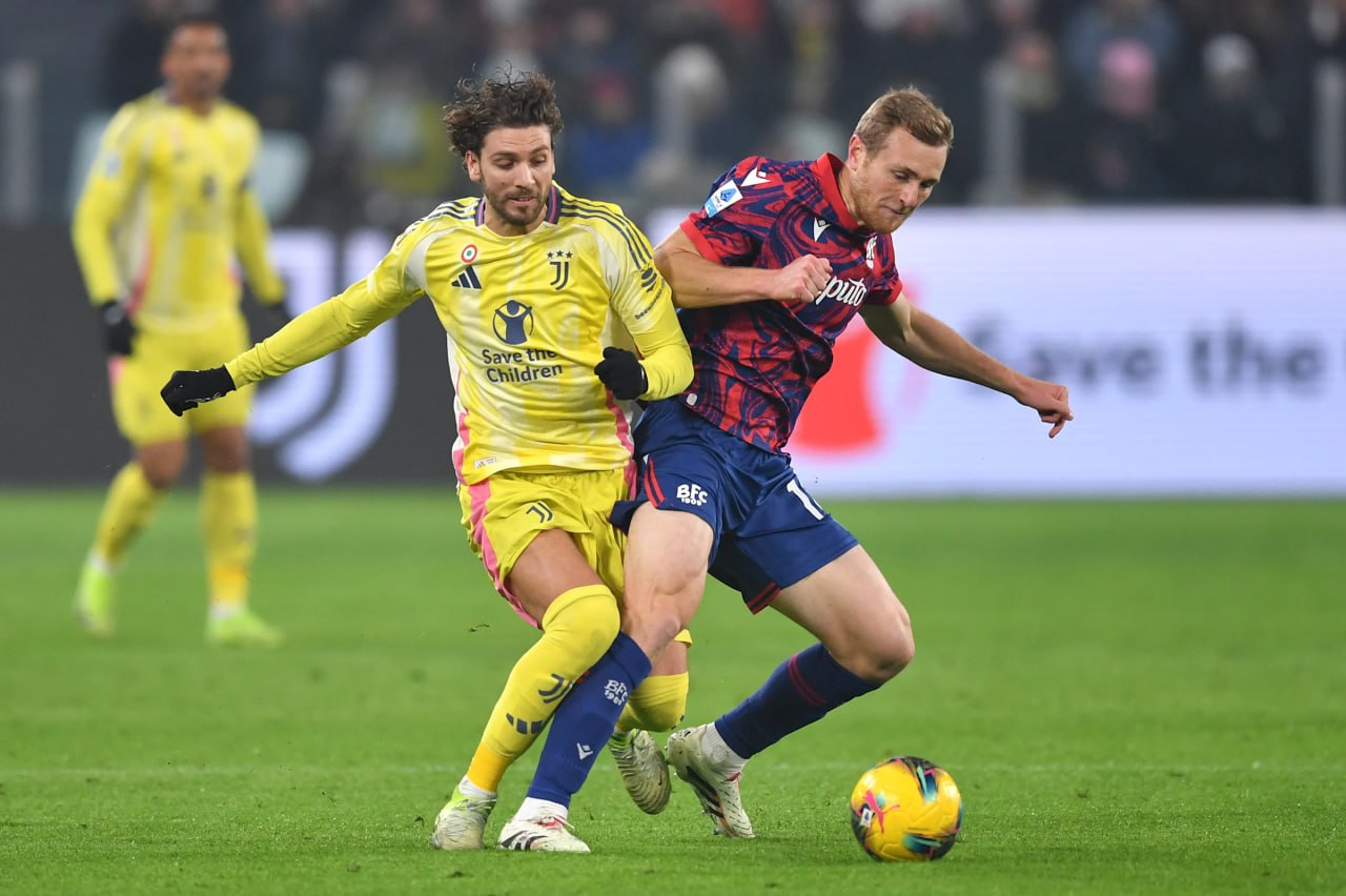 Bologna vs Juventus (01:45 05/05/2025) | Xem lại trận đấu